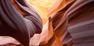 Co zrobić gdy otwór na drzwi jest za duży?