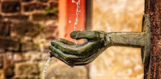 Jak czyścić skimmer?