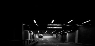 Czy w piwnicy w bloku można mieć gniazdko?