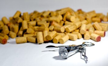 Czy w Żabce Kupię korkociąg?