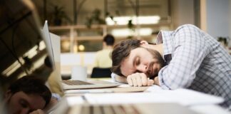 Jak połączyć się z żarówka Wi-Fi?